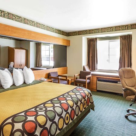 Super 8 By Wyndham Pride Midvale/Midvalley/Salt Lake City Exteriör bild